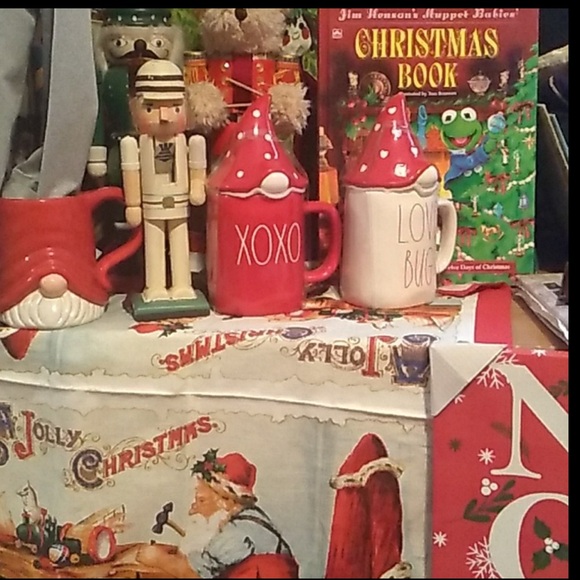 π₯ Disney WHITE BOX Trivial Pursuit EXCELLENT CONDITION Board GAME π - Picture 12 of 16